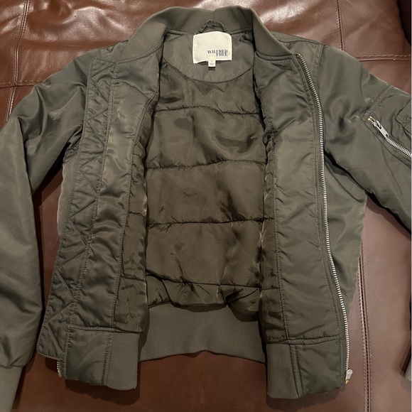 Aritzia Wilfred Bomber (S) - Picture 2 of 3